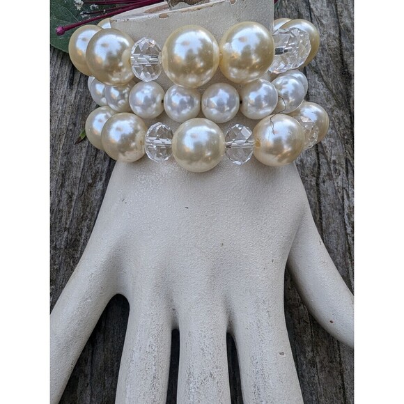 Vintage Faux Pearl Bracelet Stack, 3 Pearly Stretch Bracelets - Picture 10 of 10